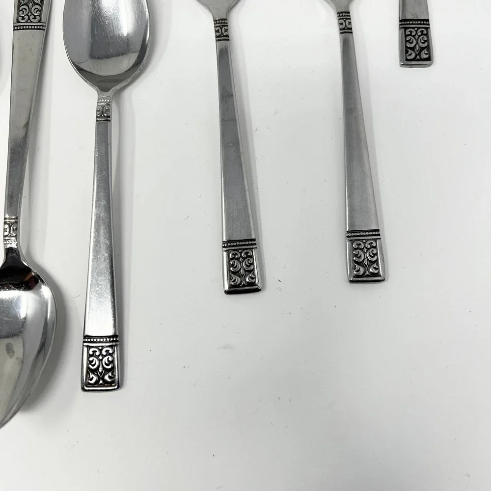 Vintage Custom Design CUD1 Stainless Japan Flatware Set 31 Pc MCM Scroll Pattern